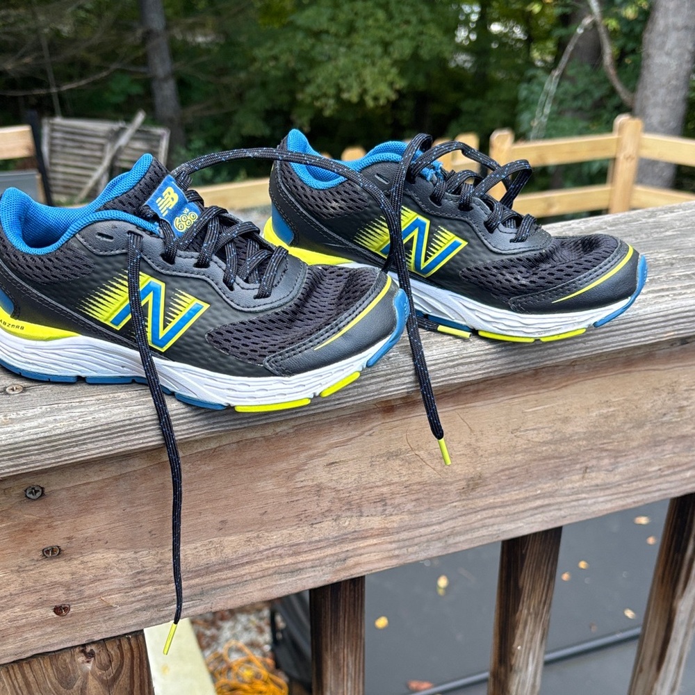 New Balance Kids' Black and Yellow Sneakers